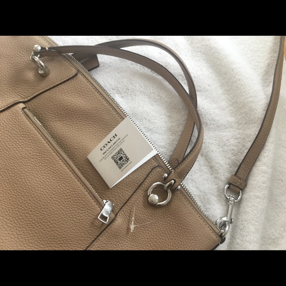 NWT Coach Crossbody/tote - Picture 2 of 5